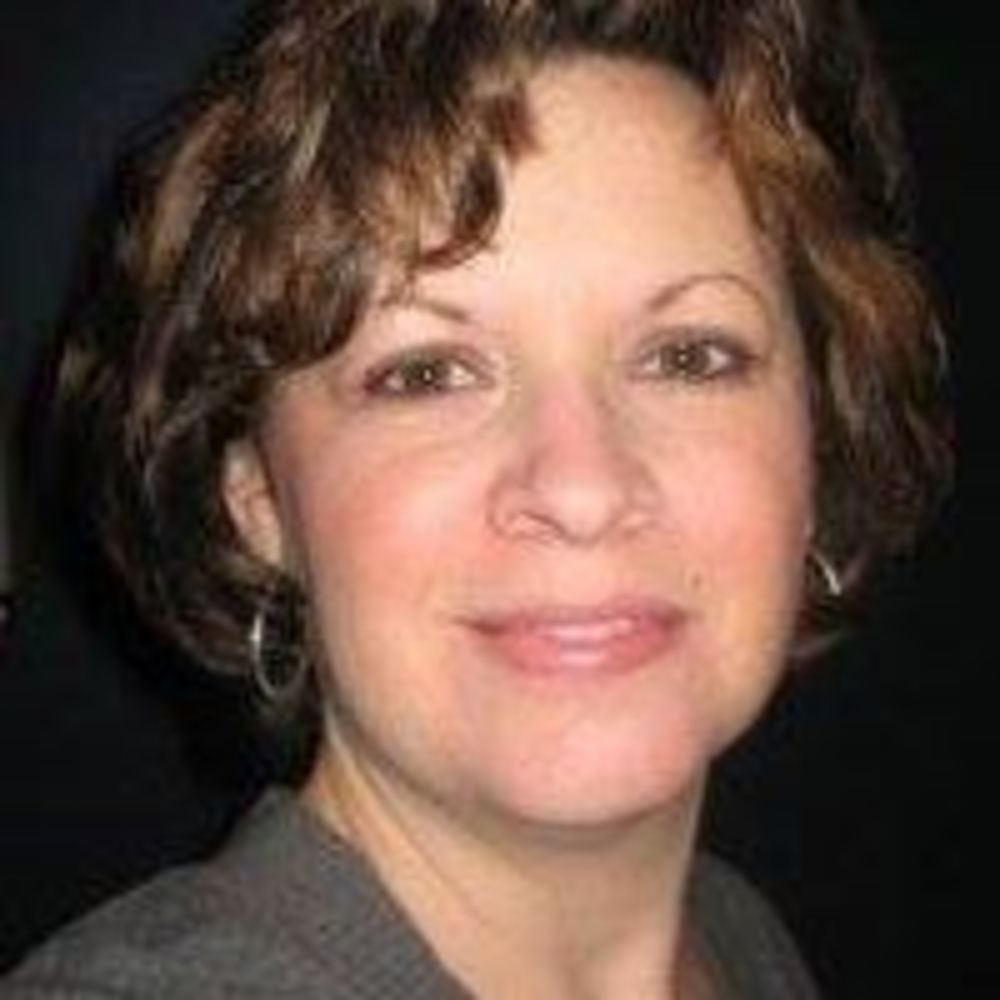 Meet your Posher, Shana
